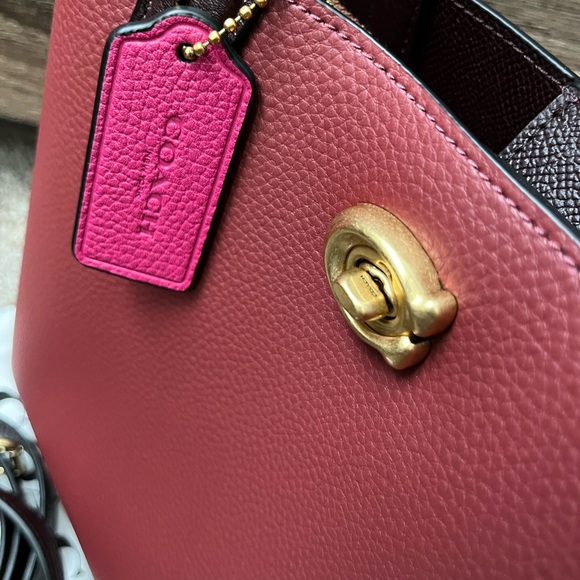 ❌SOLD❌Coach WillowTote 24 in colorblock - Picture 8 of 11
